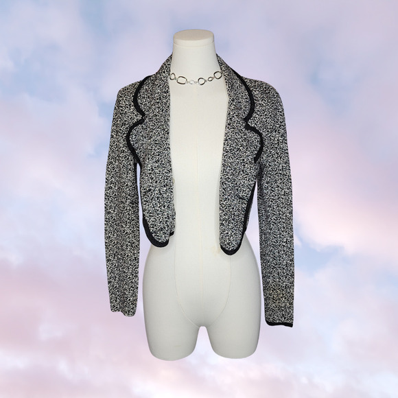 Vtg 90s Possessed Collared Goth Business Cropped Button Up Black White Bolero - Picture 2 of 5